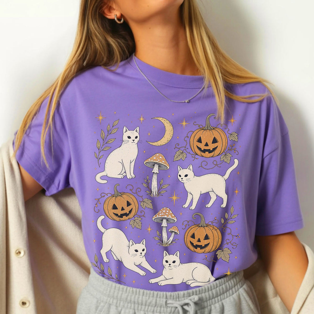 White Cat Pumpkin Patch Oversized T-Shirt